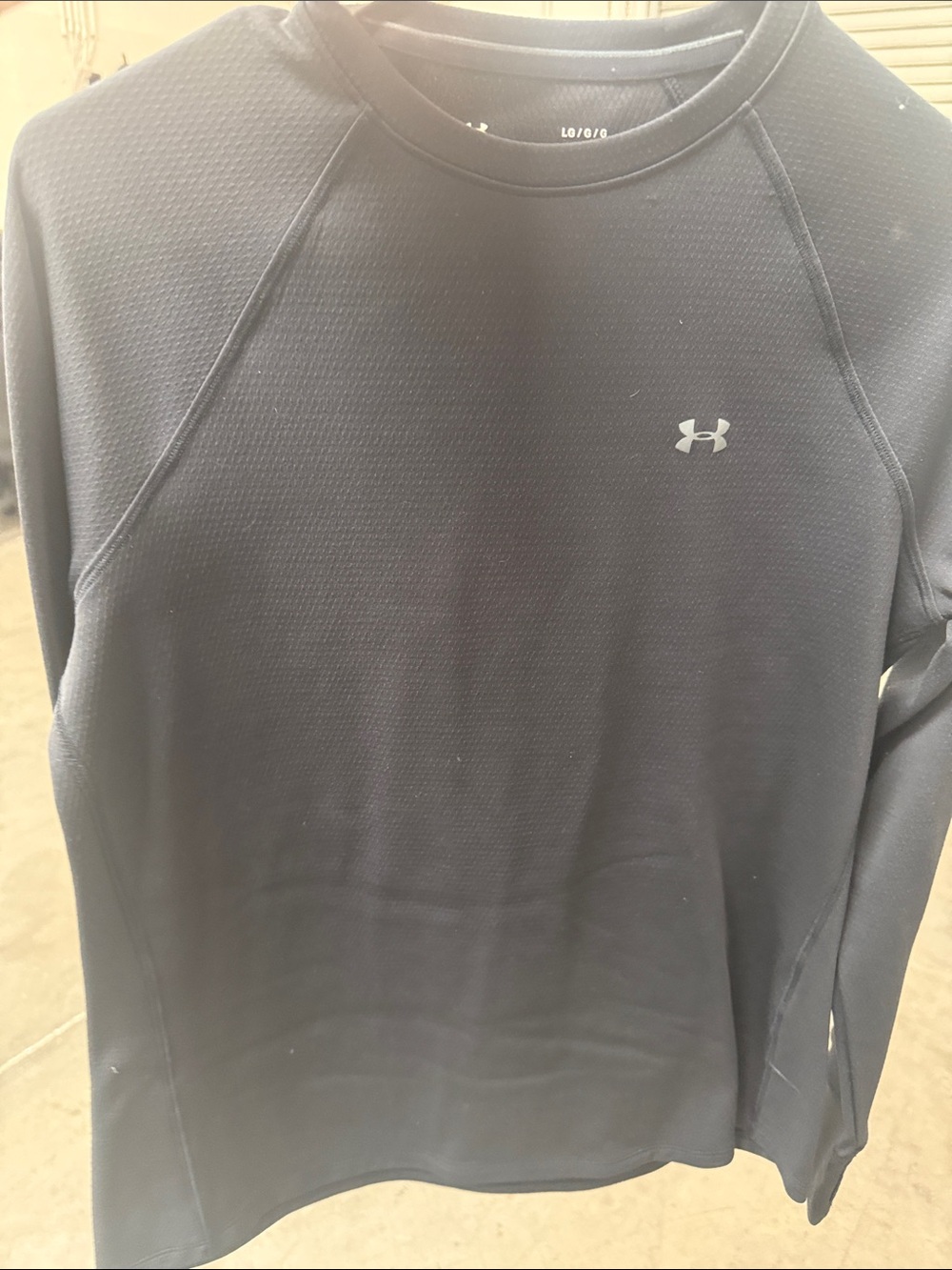 Under Armour Men’s Navy Crewneck Performance Sweatshirt